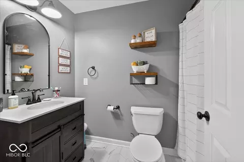 Bath - 417 Hickory Ln, Plainfield, IN 46168 photo 2 of 2