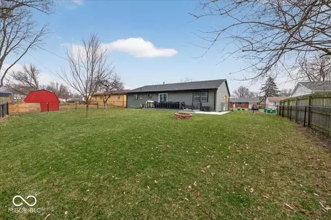 Exterior - 417 Hickory Ln, Plainfield, IN 46168 photo 6 of 6