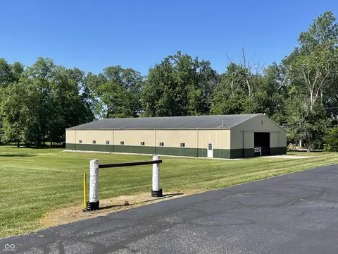 Exterior - 591 E 400 S, Kokomo, IN 46902 photo 5 of 9