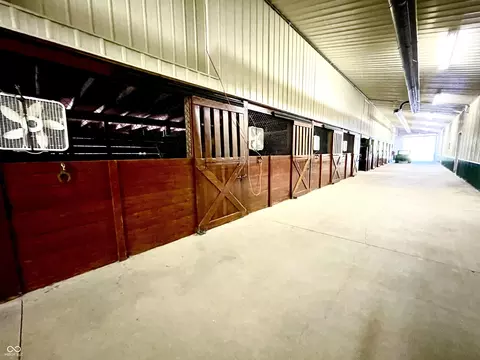 Entry Way - 591 E 400 S, Kokomo, IN 46902 photo 1 of 3