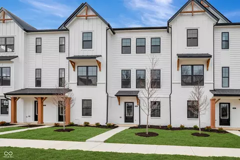 4502 Yellowwood Ave, Brownsburg, IN 46112