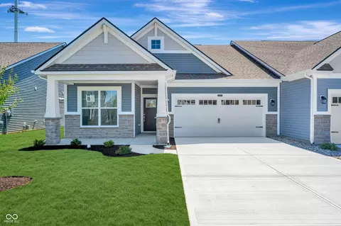 10611 Mangrove Dr, Indianapolis, IN 46239