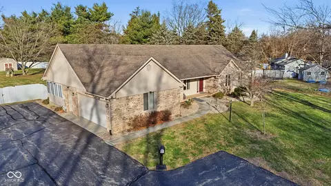 17629 Cherry Tree Rd, Noblesville, IN 46062