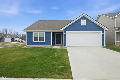 296 Evening Bay Ct, Pendleton, IN 46064