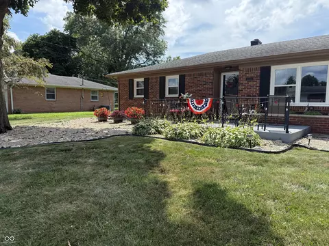 1222 Almond Dr, Plainfield, IN 46168