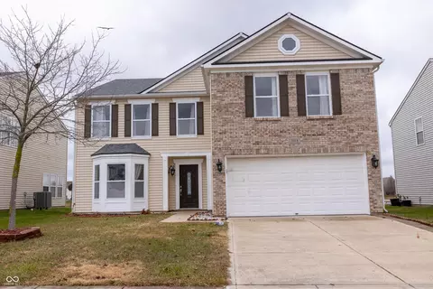 2914 Branch St, Whiteland, IN 46184