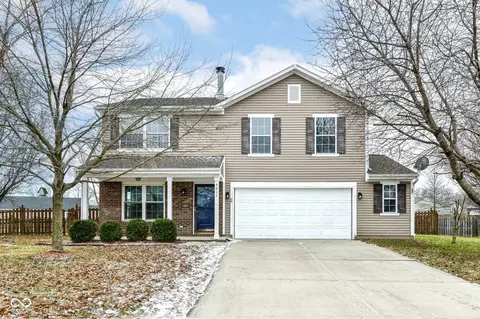 4615 Elicia Ct, Noblesville, IN 46062