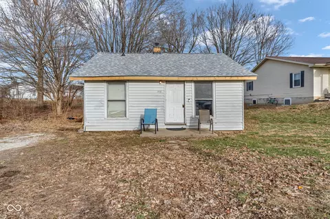 1151 Avenue C St, Greencastle, IN 46135