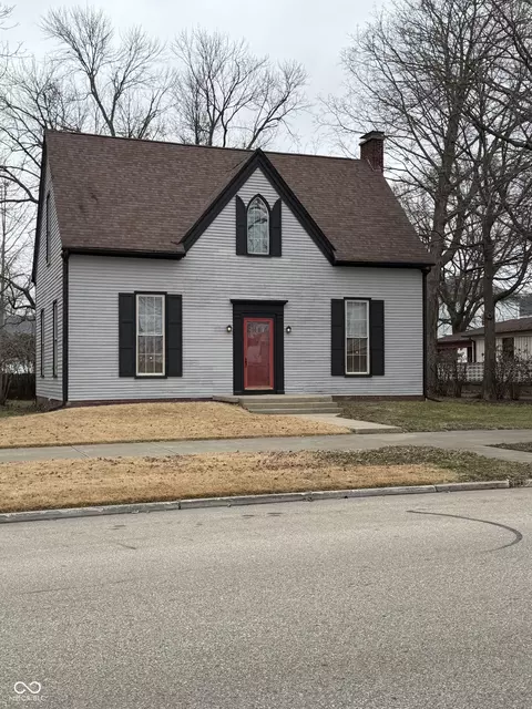 228 W Washington St, Shelbyville, IN 46176