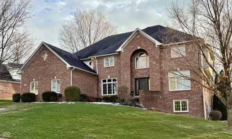 12987 Shoreline Blvd, Mccordsville, IN 46055