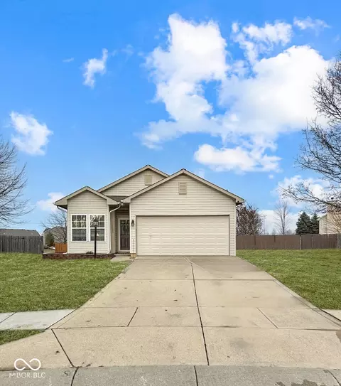 15597 Outside Trl, Noblesville, IN 46060