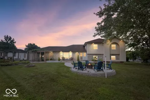 655 Yosemite Dr, Indianapolis, IN 46217