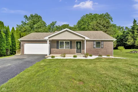 935 S County Road 185 E, North Vernon, IN 47265