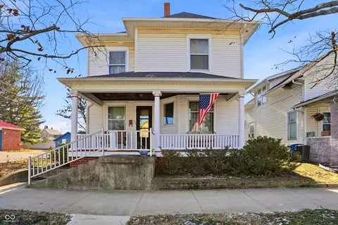227 W Mechanic St, Shelbyville, IN 46176