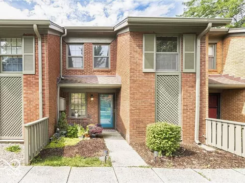 5266 Whisperwood Ln #259, Indianapolis, IN 46226