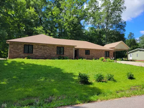 153 White Oak Way, North Vernon, IN 47265