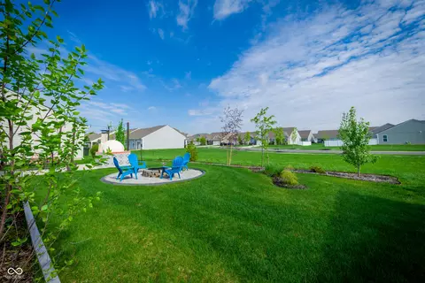 Exterior - 9804 Canyon Ln, Pendleton, IN 46064 photo 6 of 7