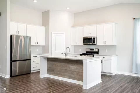 Kitchen - 9804 Canyon Ln, Pendleton, IN 46064 photo 1 of 4