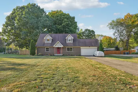 6102 Hazelwood Ave, Indianapolis, IN 46228