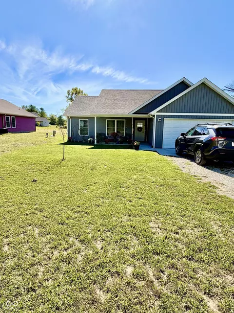 1594 N Cowlitz Trl, Greensburg, IN 47240