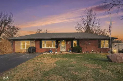 60 Terrace Dr, Monrovia, IN 46157