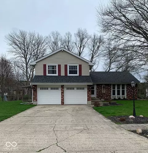 1527 Delbrook Dr, Richmond, IN 47374