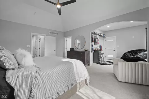 Bedroom - 6049 W Foster Branch Dr, Pendleton, IN 46064 photo 5 of 10