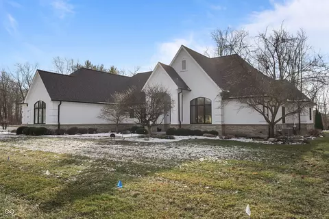 Exterior - 6049 W Foster Branch Dr, Pendleton, IN 46064 photo 3 of 12
