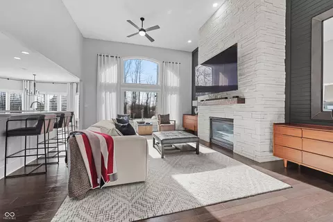 Living - 6049 W Foster Branch Dr, Pendleton, IN 46064 photo 1 of 4