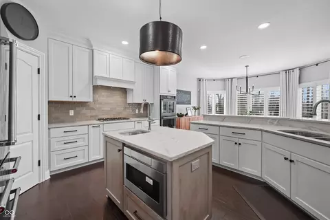 Kitchen - 6049 W Foster Branch Dr, Pendleton, IN 46064 photo 1 of 6