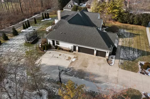 View/Area - 6049 W Foster Branch Dr, Pendleton, IN 46064 photo 3 of 15