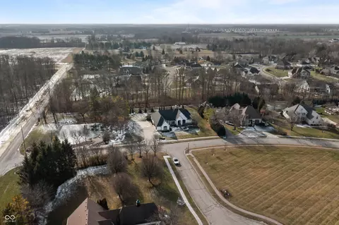View/Area - 6049 W Foster Branch Dr, Pendleton, IN 46064 photo 8 of 15