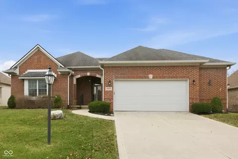 10121 Pyrite Ct, Noblesville, IN 46060