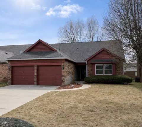 1065 Alydar Cir, Indianapolis, IN 46217