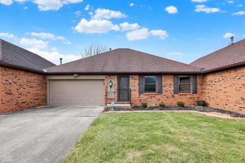 673 Eagle Crest Dr #14, Brownsburg, IN 46112