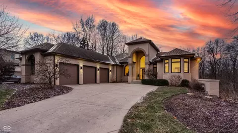 4548 Chase Oak Ct, Zionsville, IN 46077