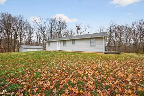 4496 Blue Springs Dr, Spencer, IN 47460