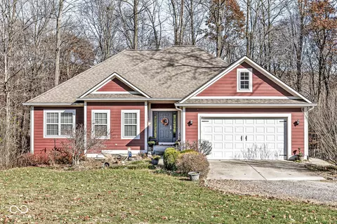 3506 Morgan Oaks Cir, Martinsville, IN 46151