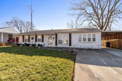 5901 Getz Ln, Indianapolis, IN 46254