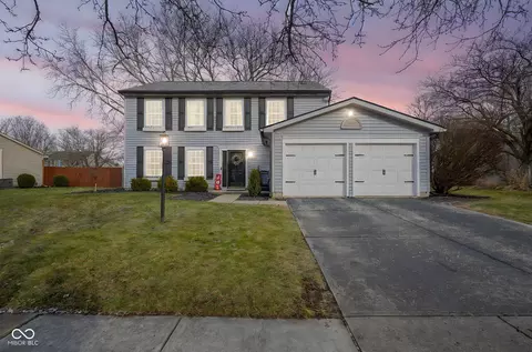 7816 Bryden Dr, Fishers, IN 46038