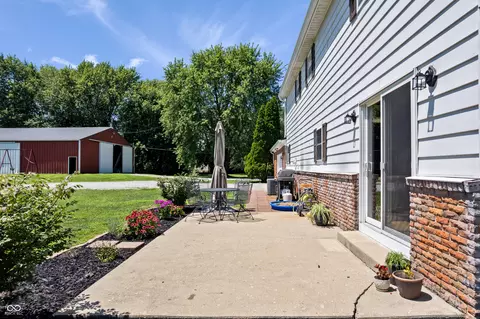 Exterior - 4161 W 900 S, Pendleton, IN 46064 photo 5 of 9