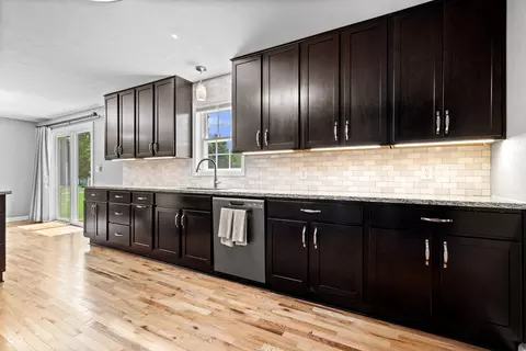 Kitchen - 4161 W 900 S, Pendleton, IN 46064 photo 4 of 6