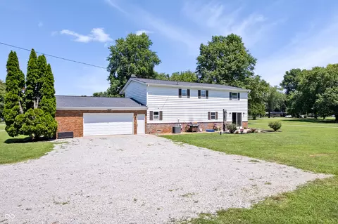 Exterior - 4161 W 900 S, Pendleton, IN 46064 photo 6 of 9