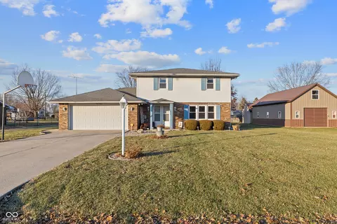 4012 Colonial Dr, Anderson, IN 46012