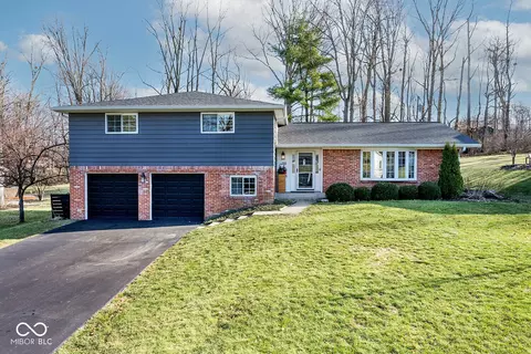 233 Brierley Way, Carmel, IN 46032