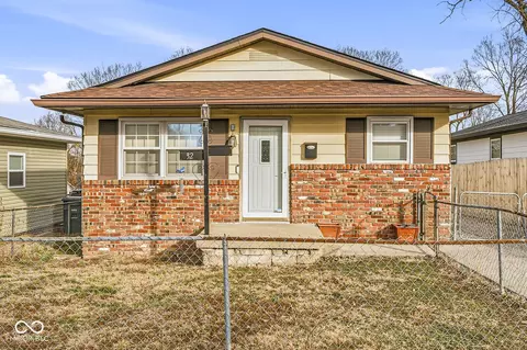 32 Bakemeyer St, Indianapolis, IN 46225