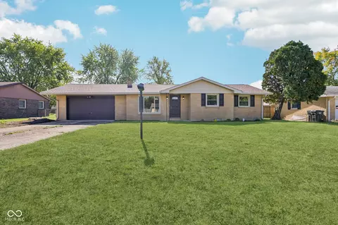 311 Fall Creek Dr, Anderson, IN 46013