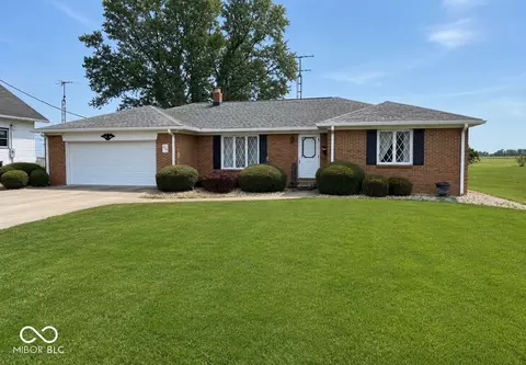 970 E North St, Mays, IN 46155