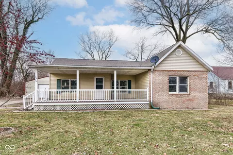 1010 W 23rd St, Muncie, IN 47302
