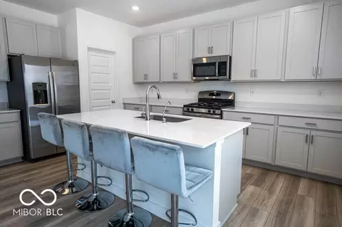 Kitchen - 8623 Lester Pl, Pendleton, IN 46064 photo 2 of 2